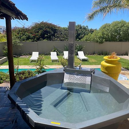 Bird'S View Guest Accommodation Hermanus Bagian luar foto