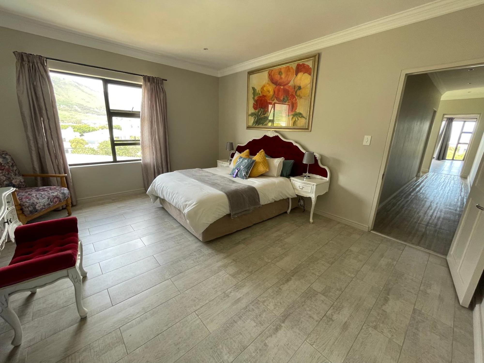 Bird'S View Guest Accommodation Hermanus Bagian luar foto