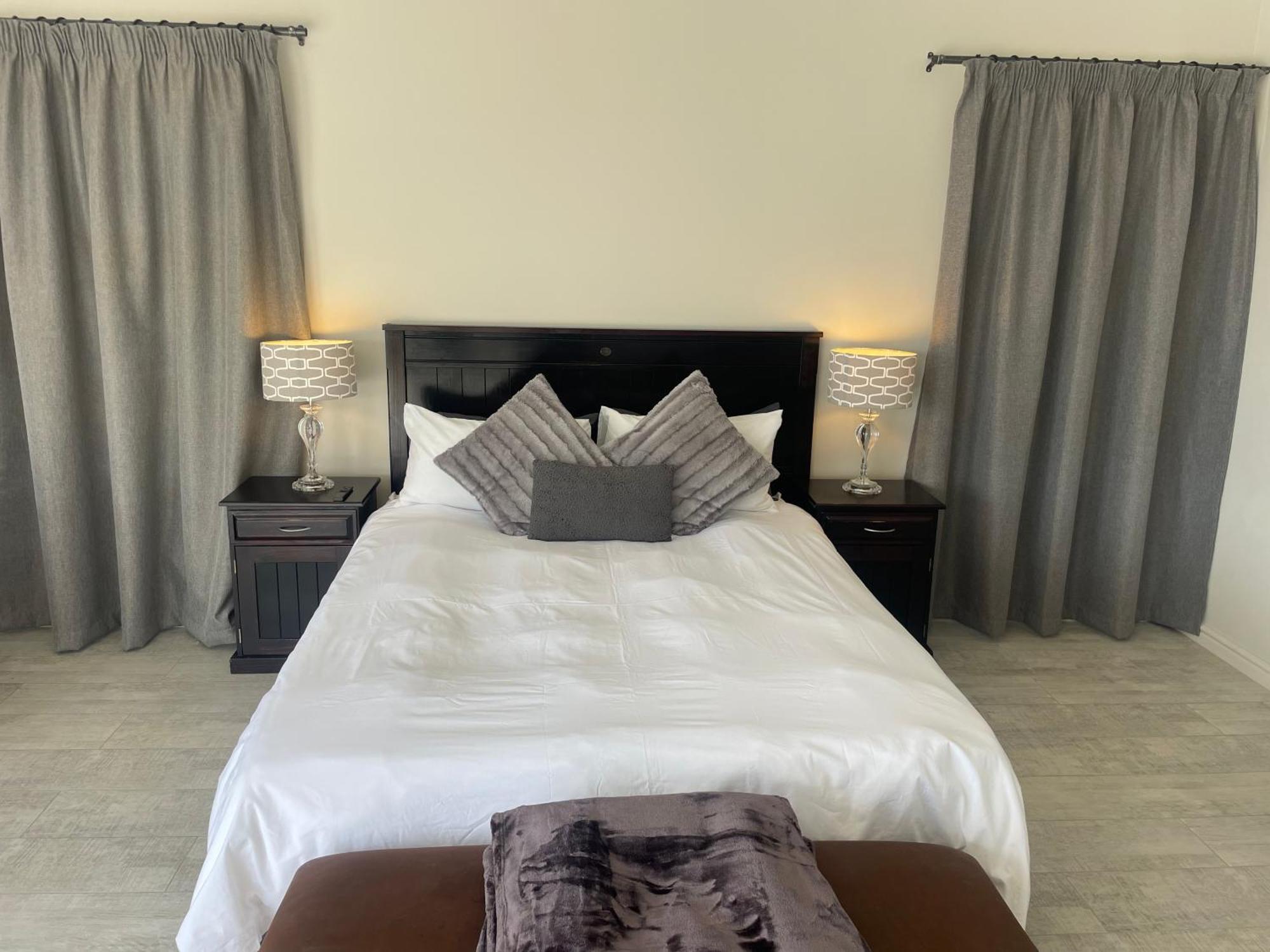 Bird'S View Guest Accommodation Hermanus Bagian luar foto