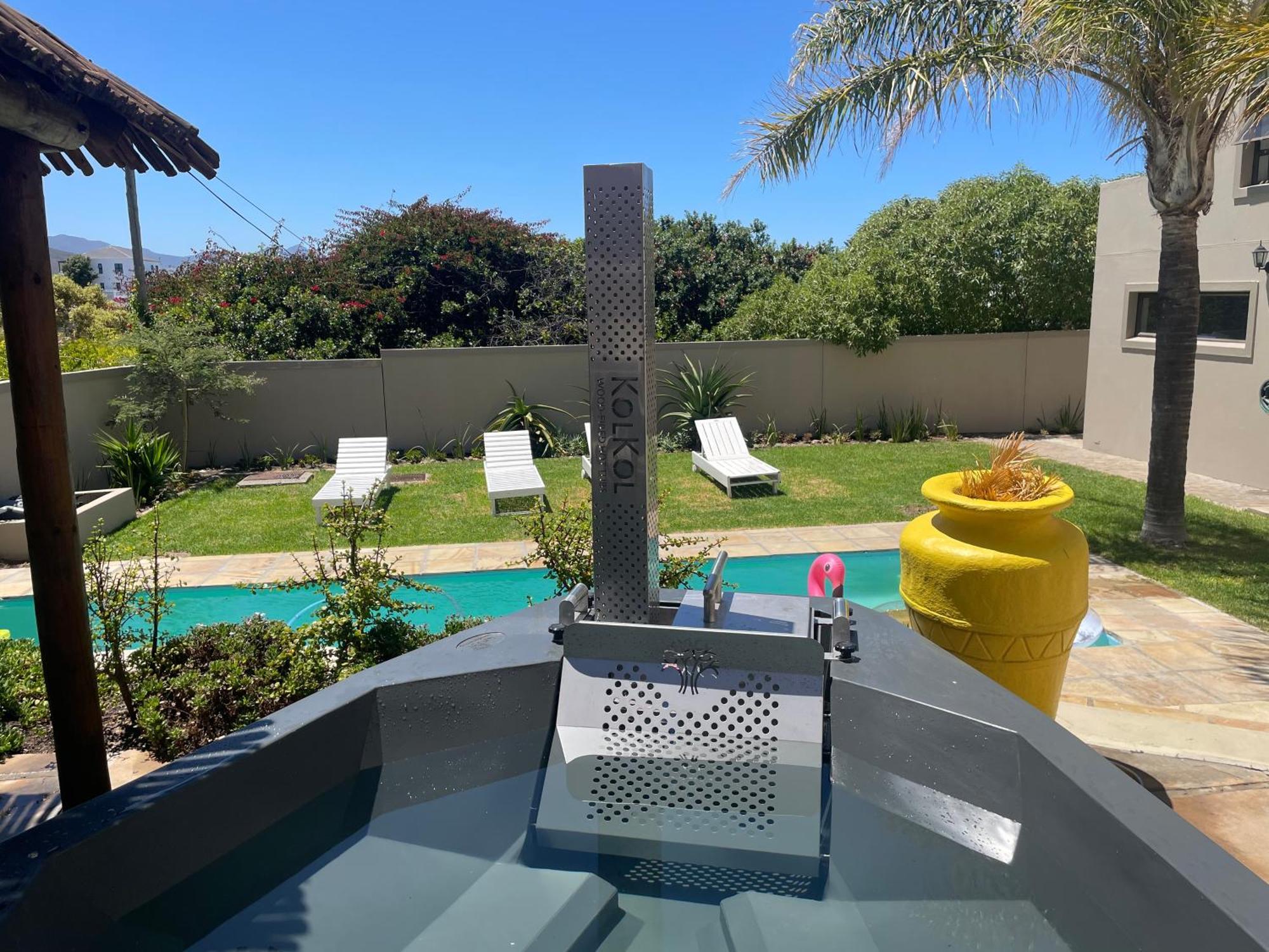 Bird'S View Guest Accommodation Hermanus Bagian luar foto